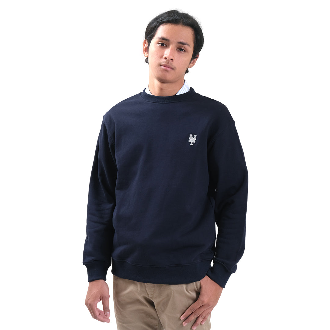 M7B Basic Small Logo Patch Sweatshirt
