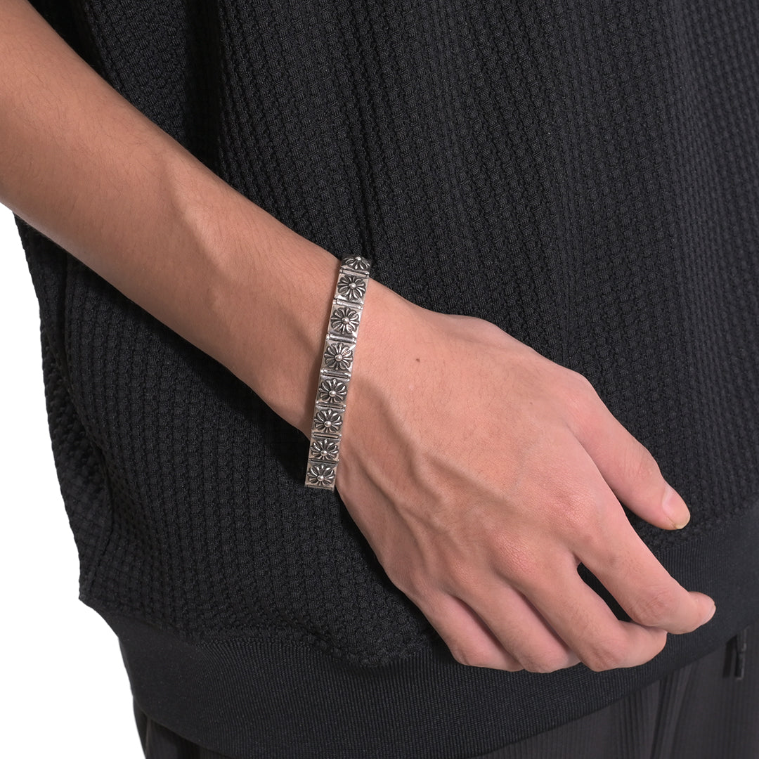 CHR Plus Pyramid Link Bracelet