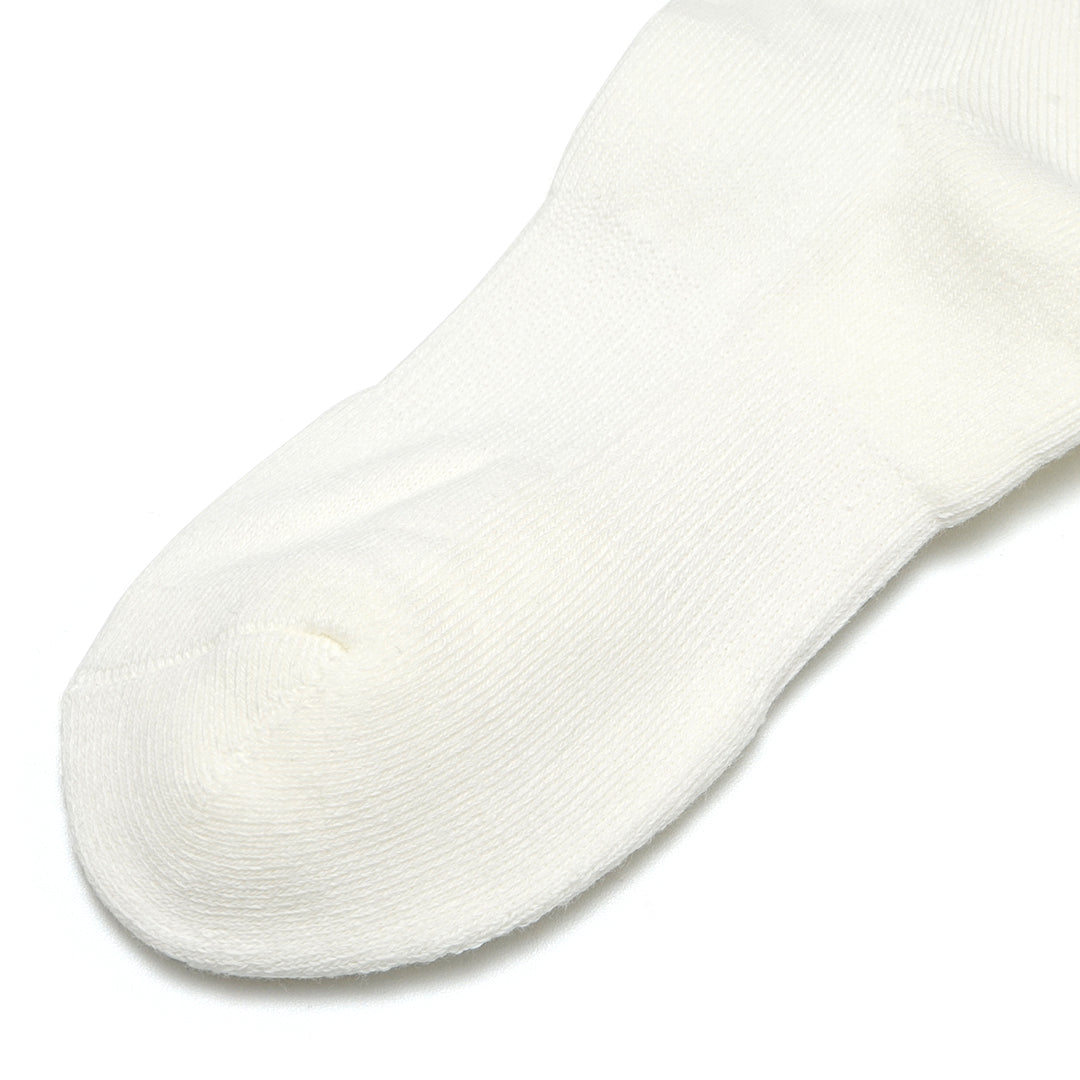 Undefeated Bicolor Stripes Quarter Socks