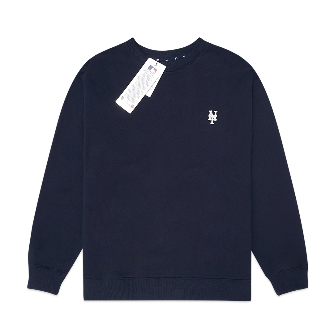 M7B Basic Small Logo Patch Sweatshirt