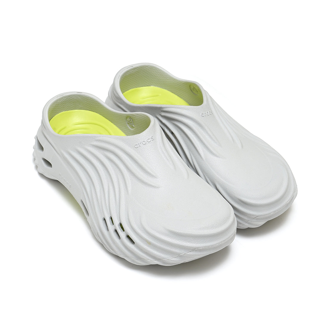 Crocs Classic Echo Wave Clog