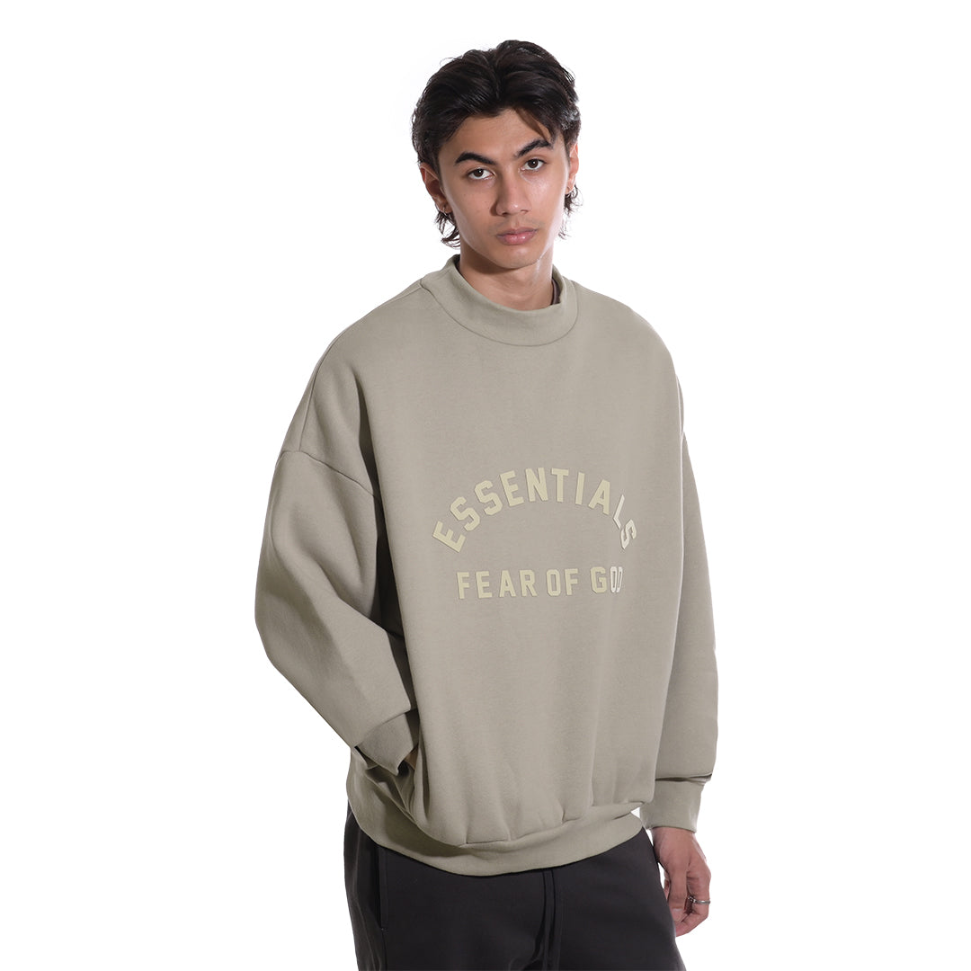 FOG Essentials Curved Text Sweatshirt