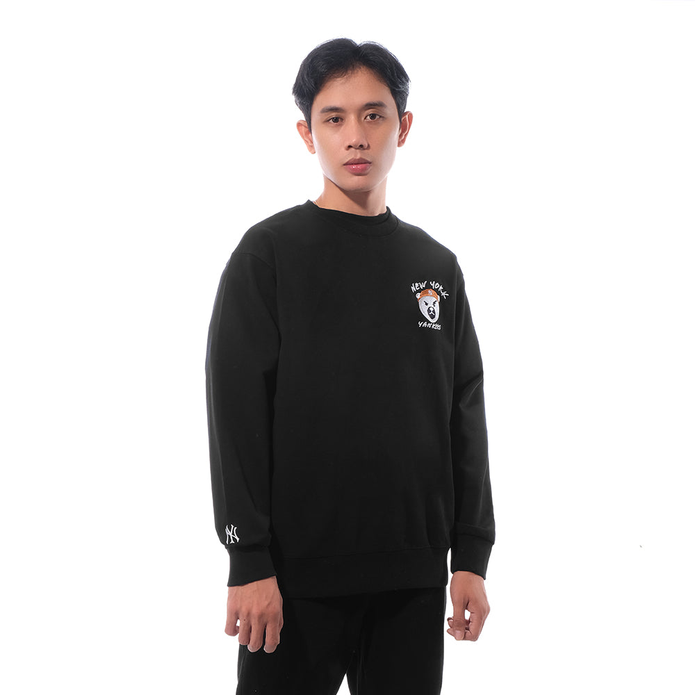 M7B Mega Bear Big Logo Sweatshirt White