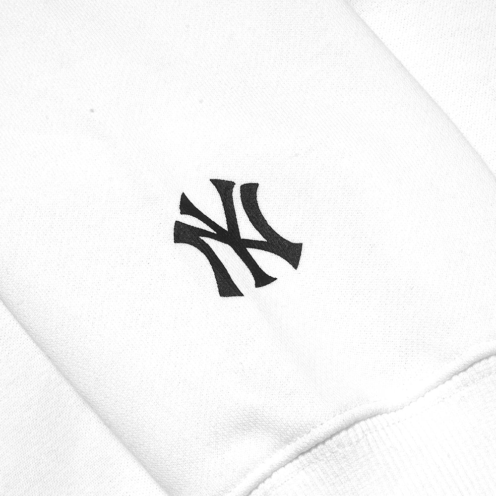 M7B Cartoon Overfit Sweatshirt White
