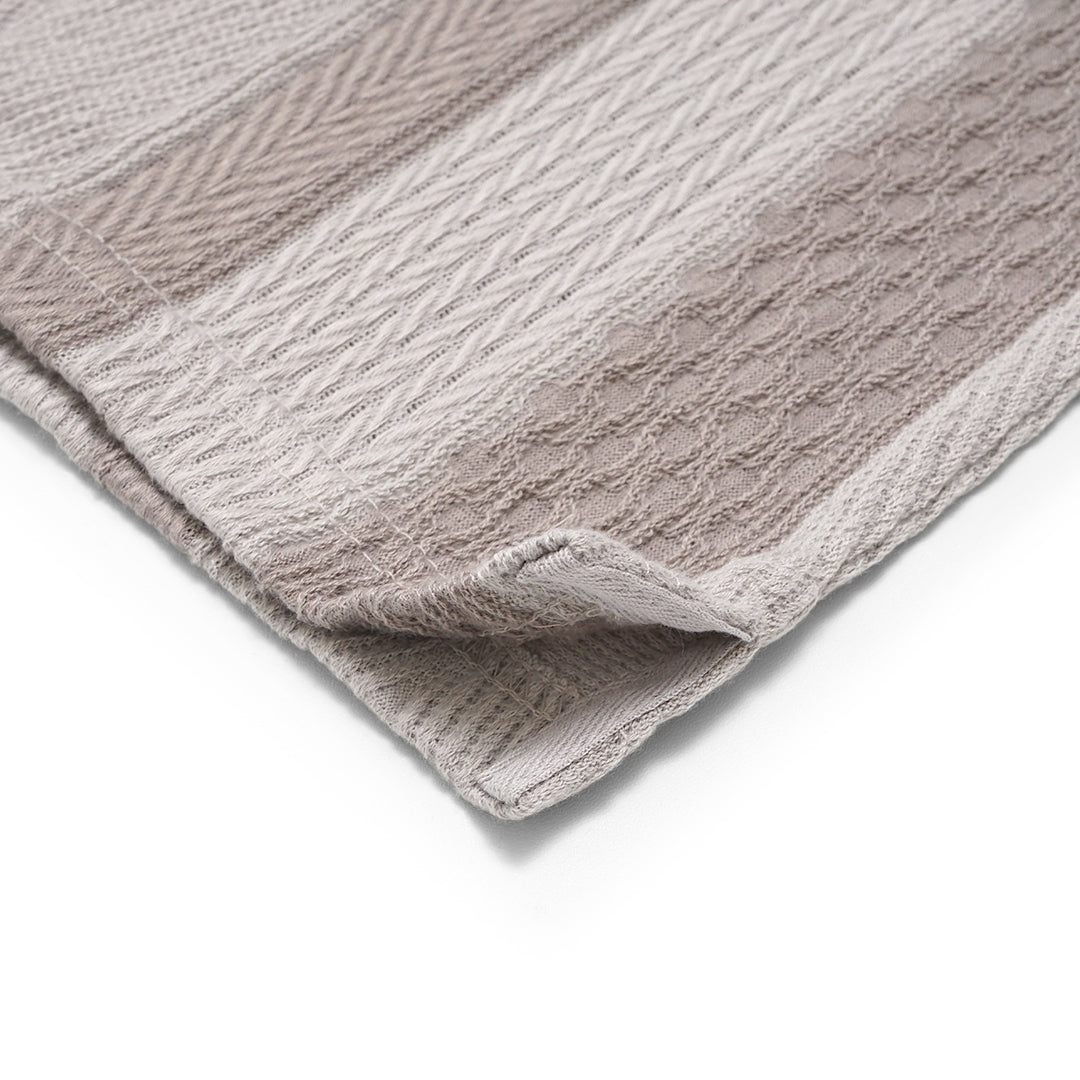 FOLX Vertical Knit Patterns T-Shirt
