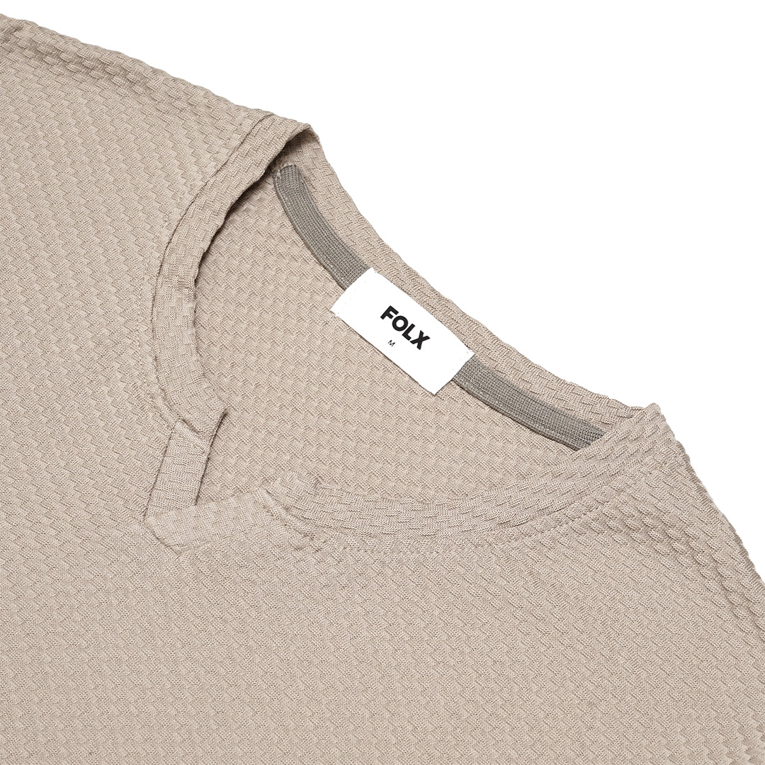 FOLX U Collar Textured T-Shirt