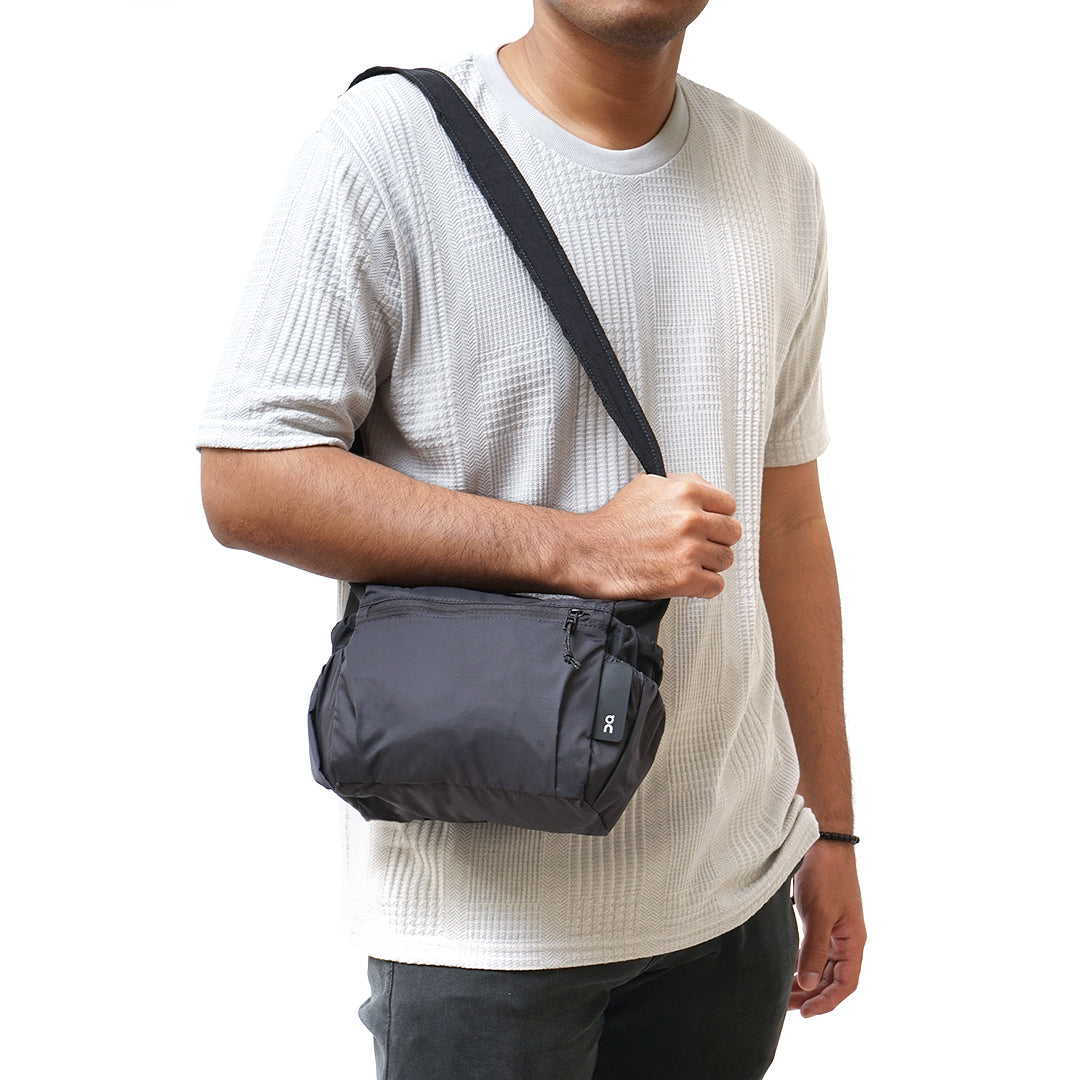On Cloud Track Pack Mini Elite Sling Bag