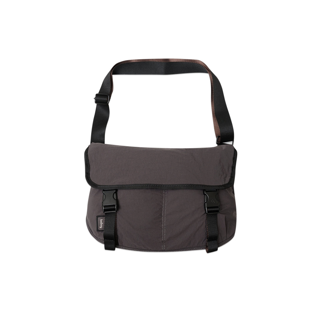 BLRY Large Cinch Messenger Bag