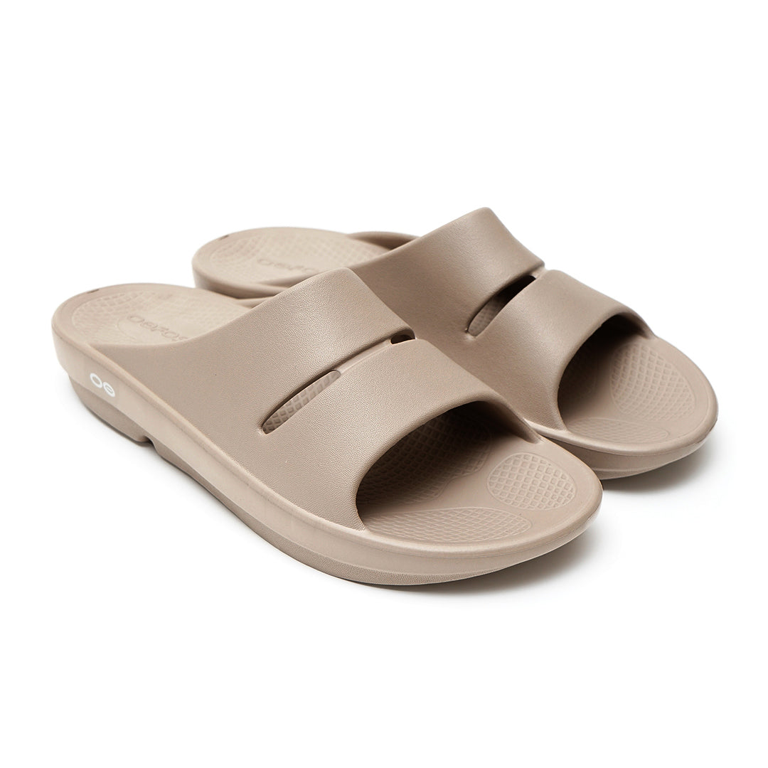 OOFOS OOaah Sport Slide Sandal