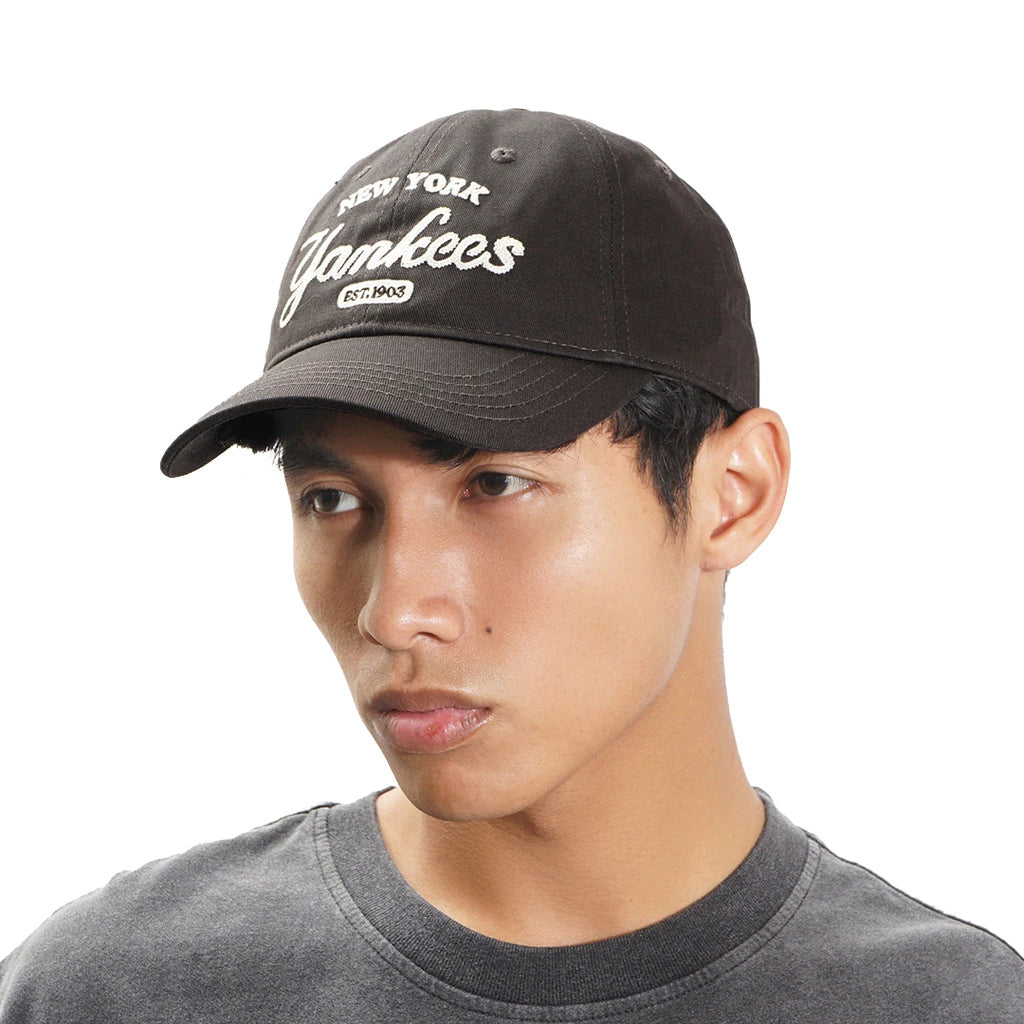 M7B Lettering Unstructured Baseball Cap